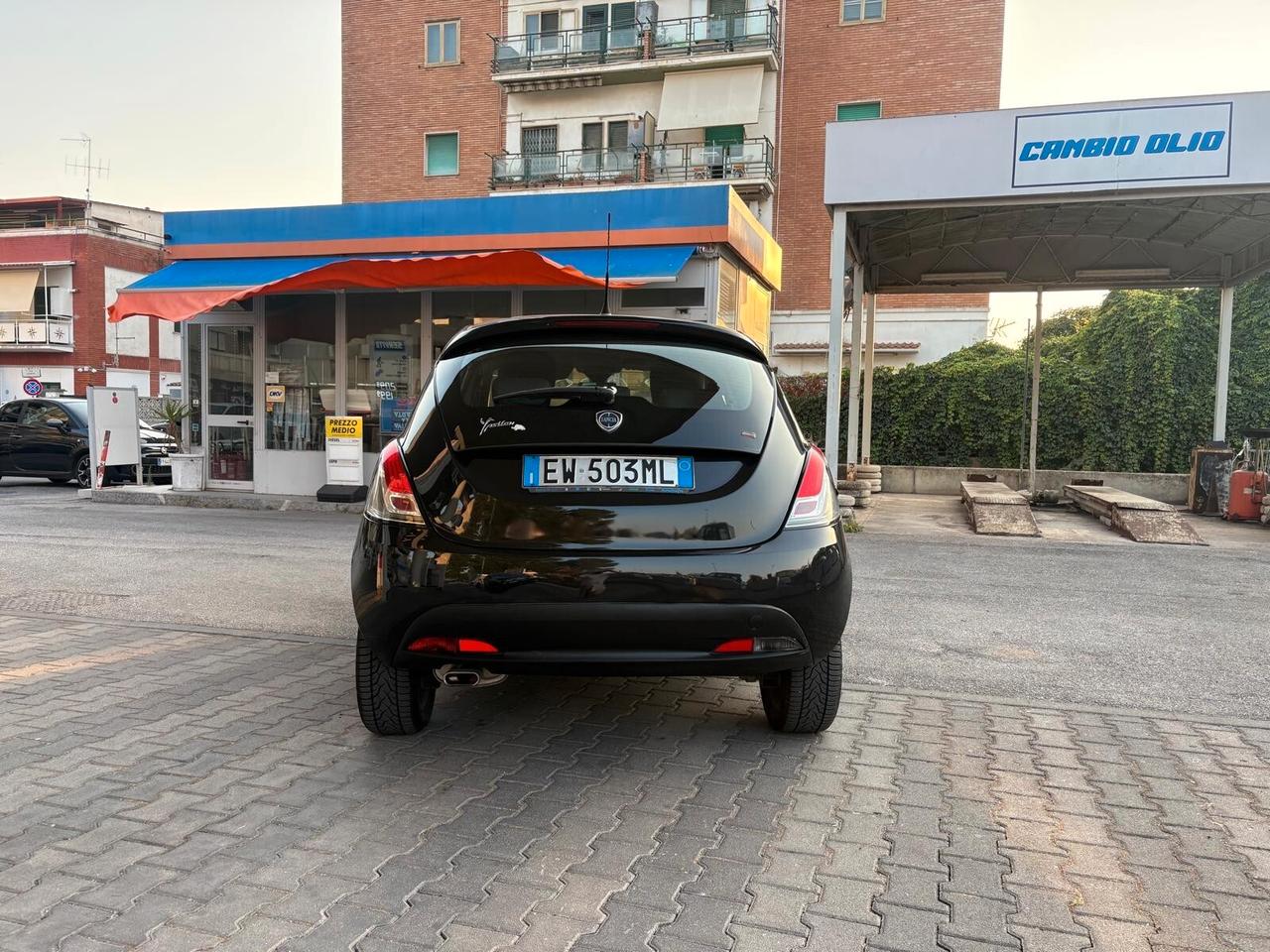 Lancia Ypsilon 1.2 69 CV 5 porte GPL Ecochic Elefantino