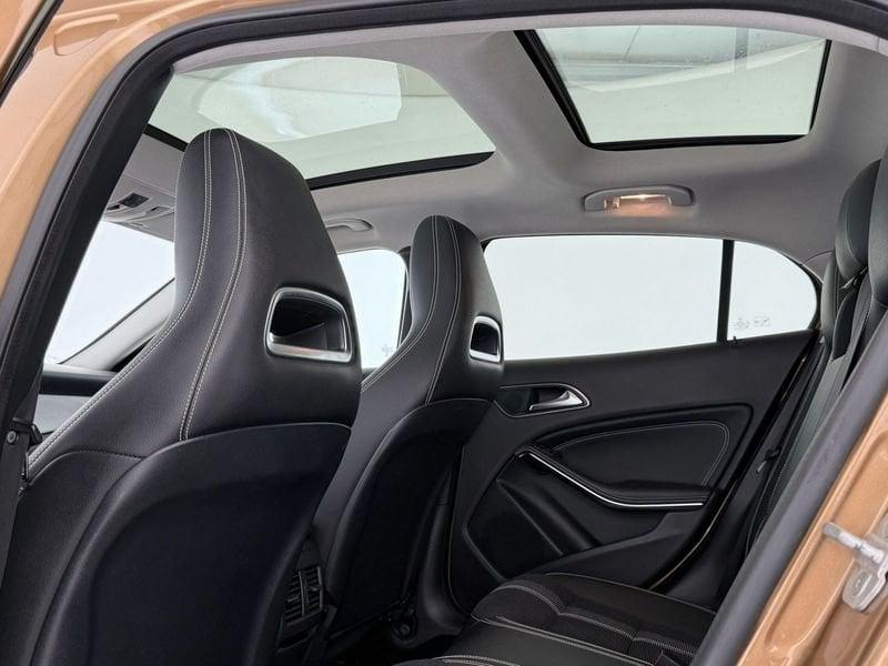 Mercedes-Benz GLA GLA 200 d Automatic 4Matic Premium