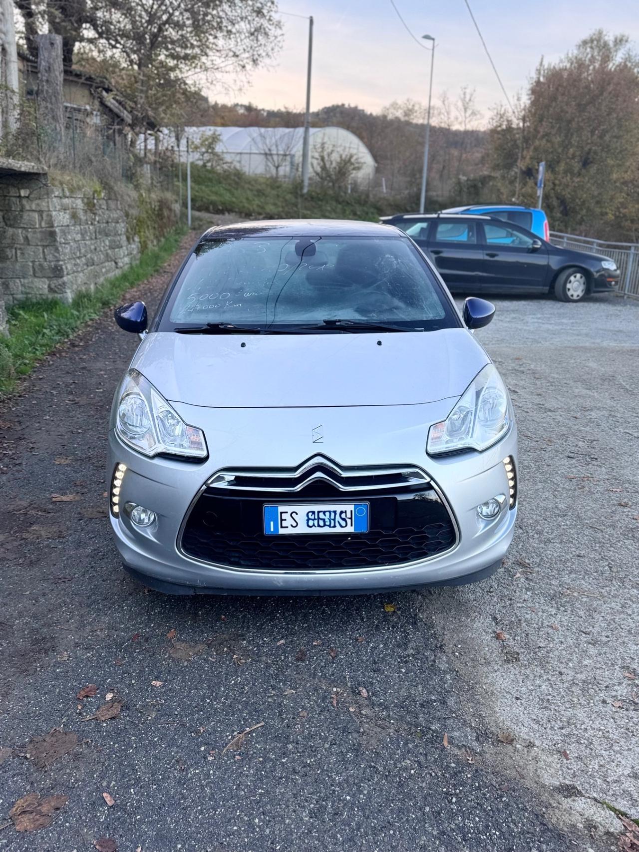 DS 3 1.2 VTI 82 JUST BLACK – FULL OPTIONAL