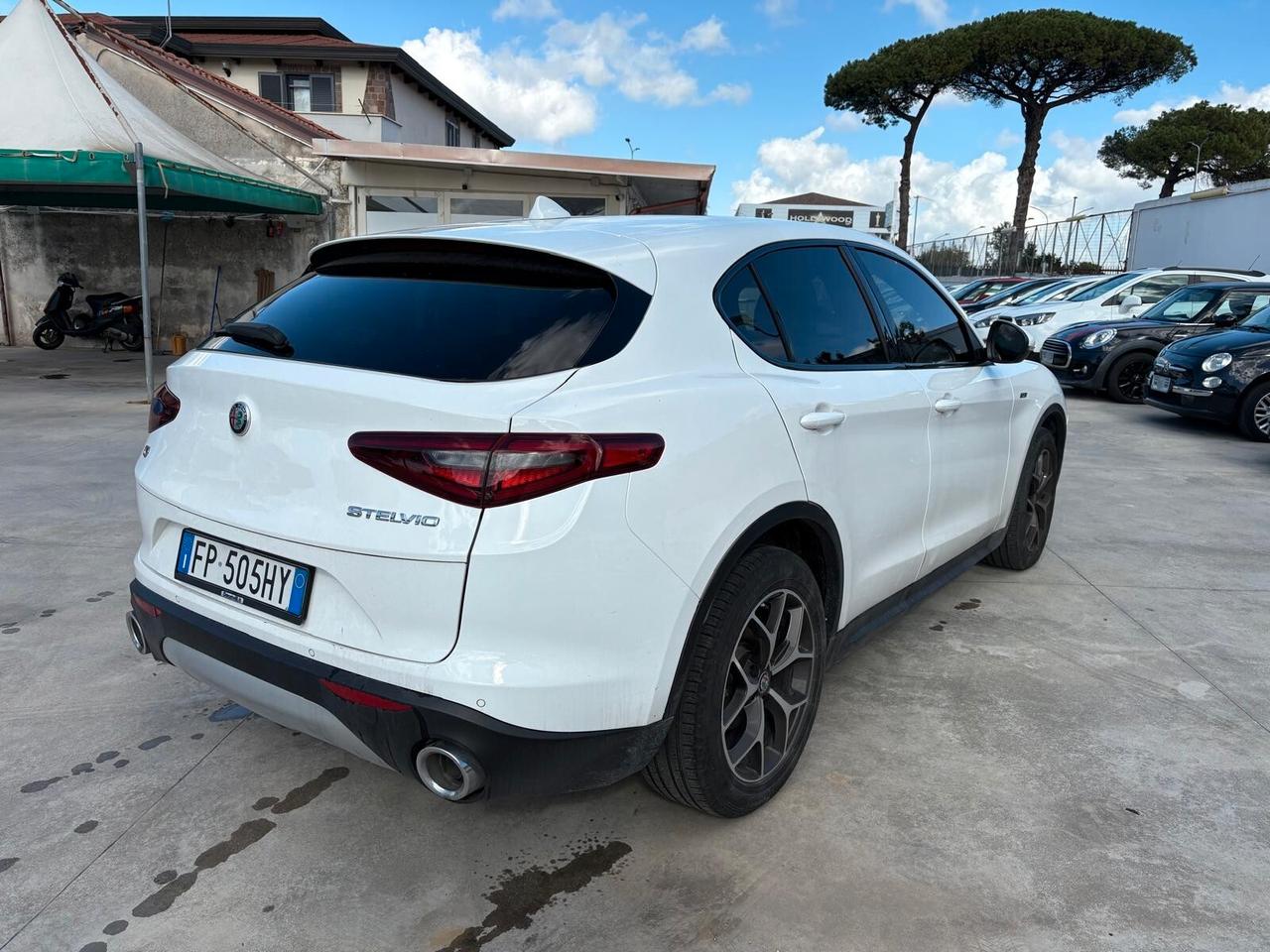 Alfa Romeo Stelvio 2.2 210cv AT8 Q4 Executive X COMMERCIANTI