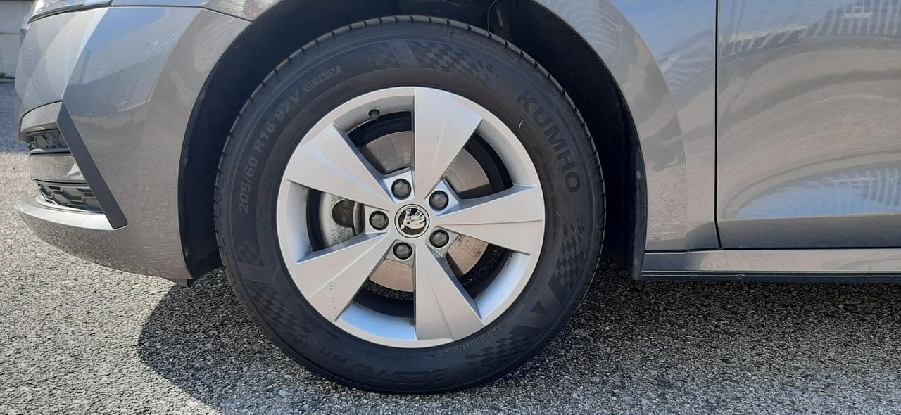 Skoda Octavia 2.0 TDI EVO SCR Wagon Executive