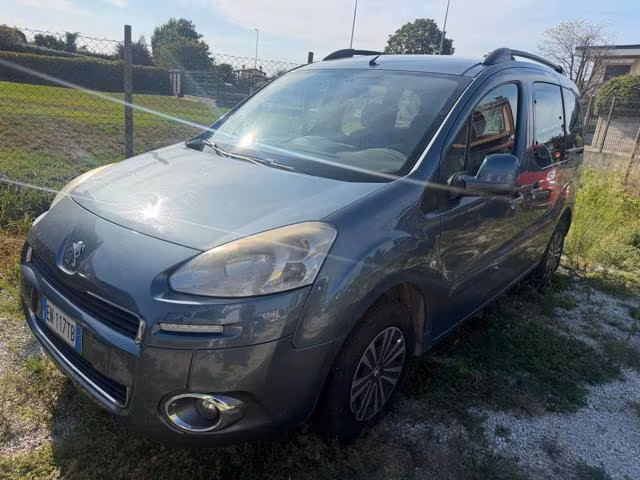 PEUGEOT Partner Tepee Mix 1.6 8V HDi 92 FAP Active Bellissima