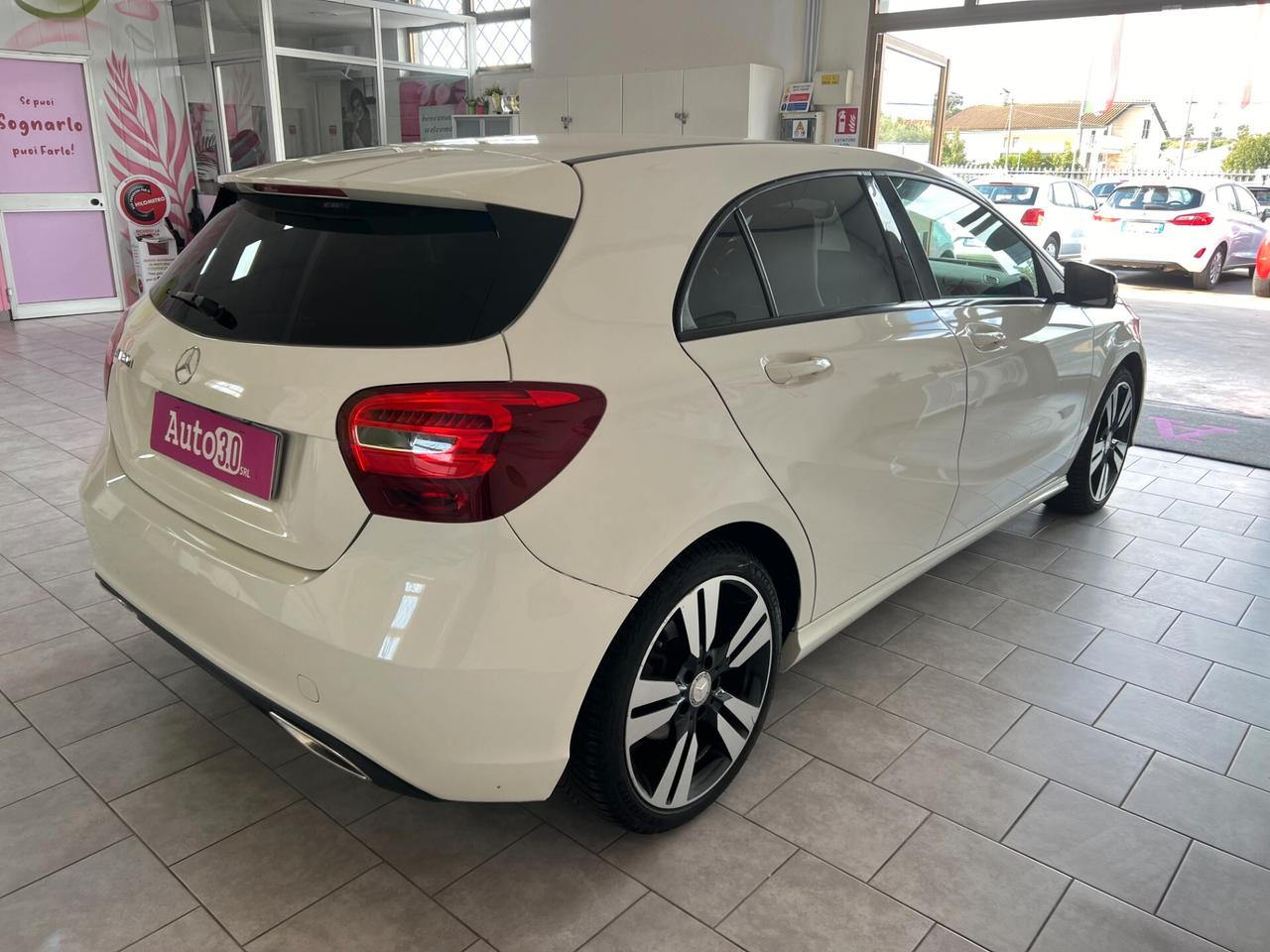 Mercedes-benz A 180 A 180 d Premium