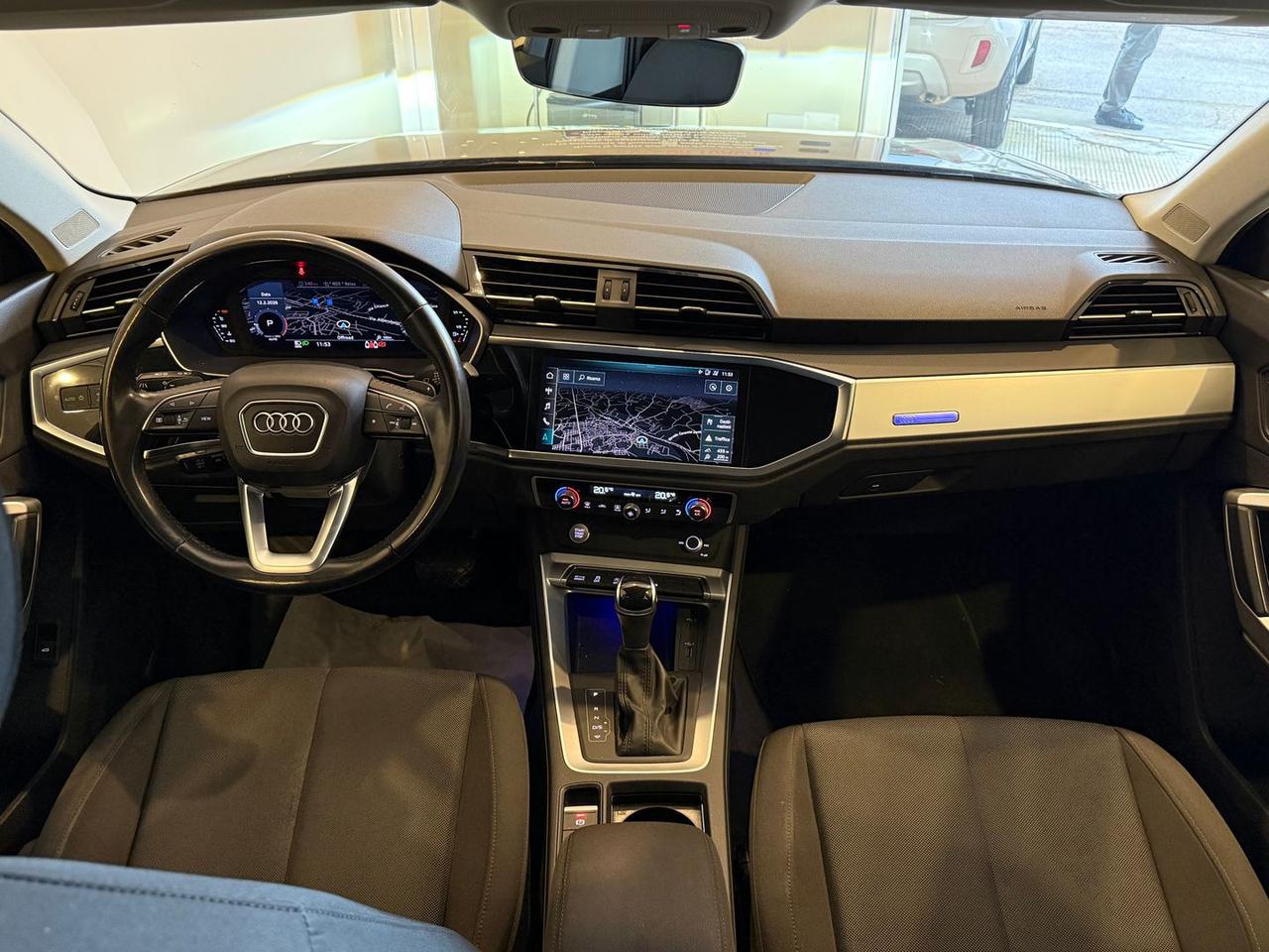 Audi Q3 Business 1.5 35 TFSI #9296