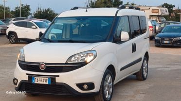 Fiat Doblo Natural Power Lounge 7 posti