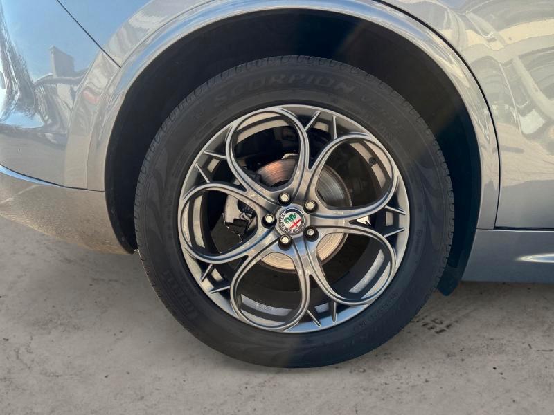 Alfa Romeo Stelvio 2.2 t Business rwd 190cv auto my19