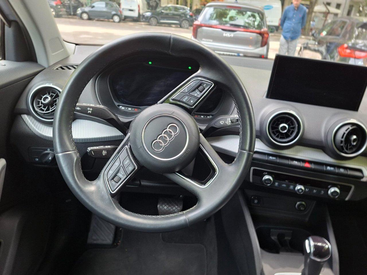 Audi Q2 35 1.5 tfsi Admired s-tronic