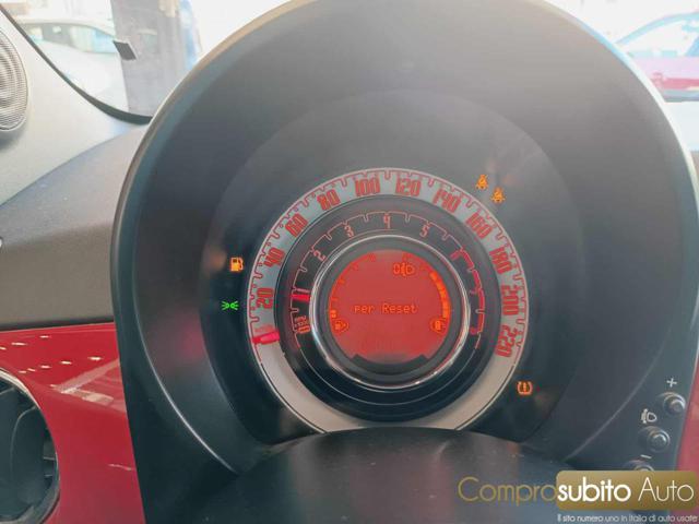 FIAT 500 1.0 Hybrid Red