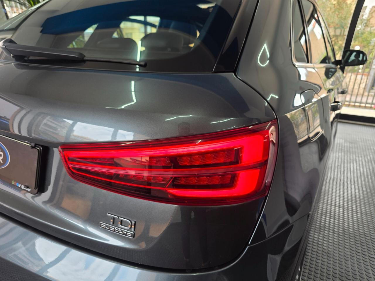 Audi Q3 2.0 150cv quattro Sline TETTO IVA ESPOSTA