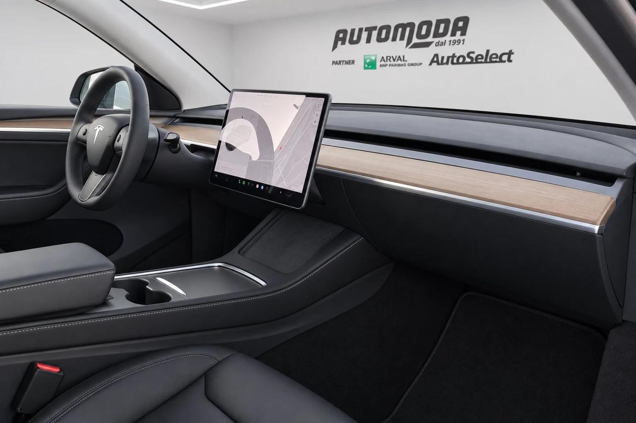 Tesla Model Y 50 kWh RWD