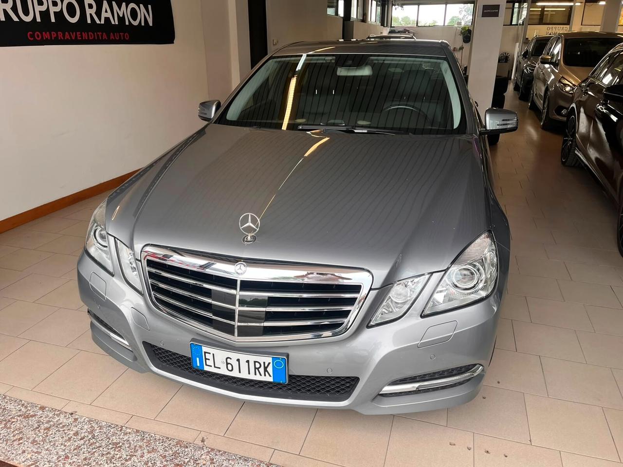 Mercedes-benz E 250 CDI BlueEFFICIENCY Avantgarde