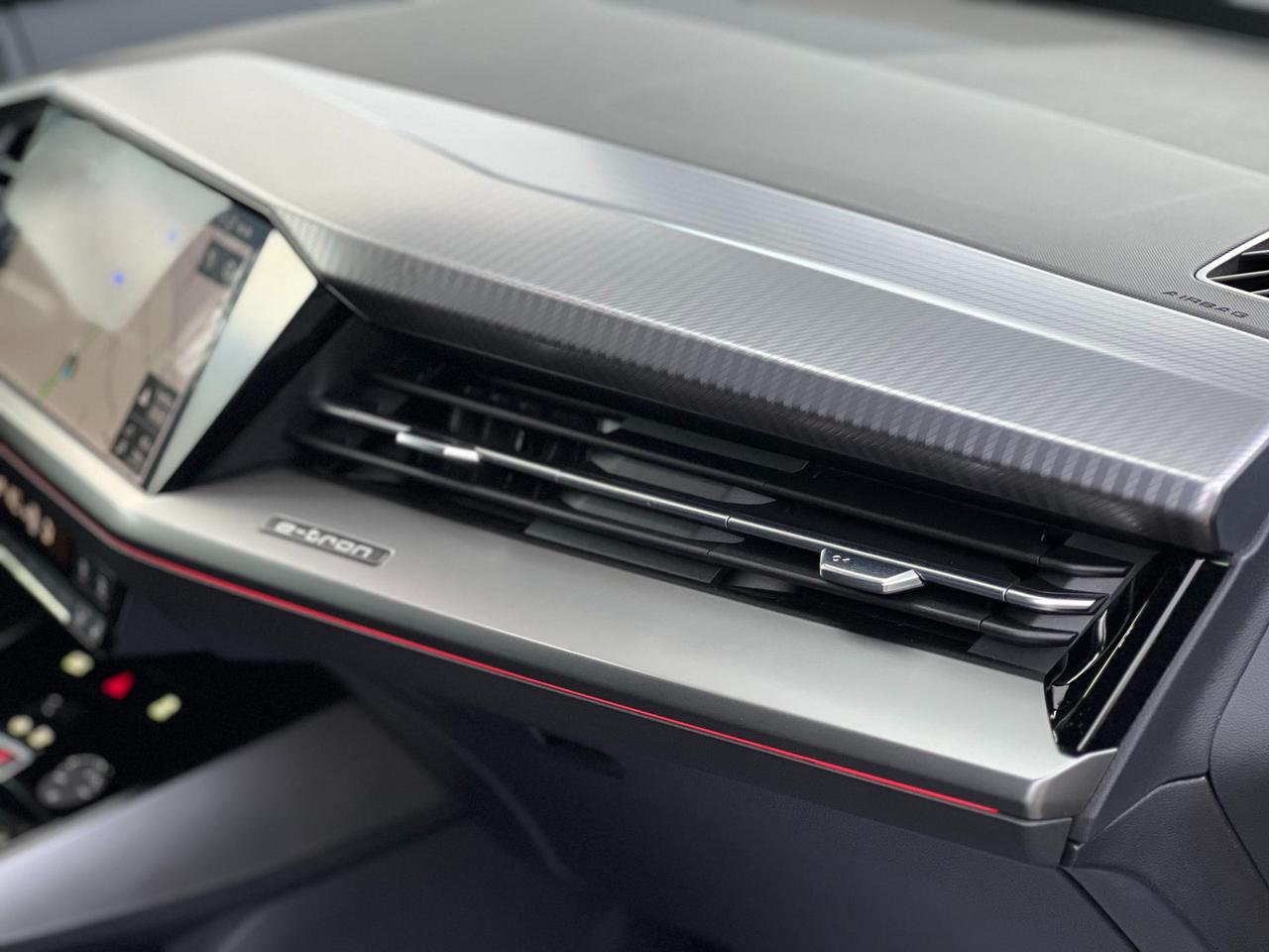 Audi Q4 e-tron 45 S line edition quattro 286cv