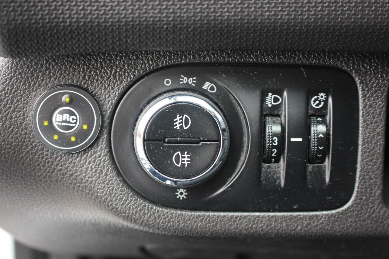 Opel Meriva 1.4 ECOTEC 101 CV GPL VALIDO FINO AL 2029 GARANZIA 12 MESI