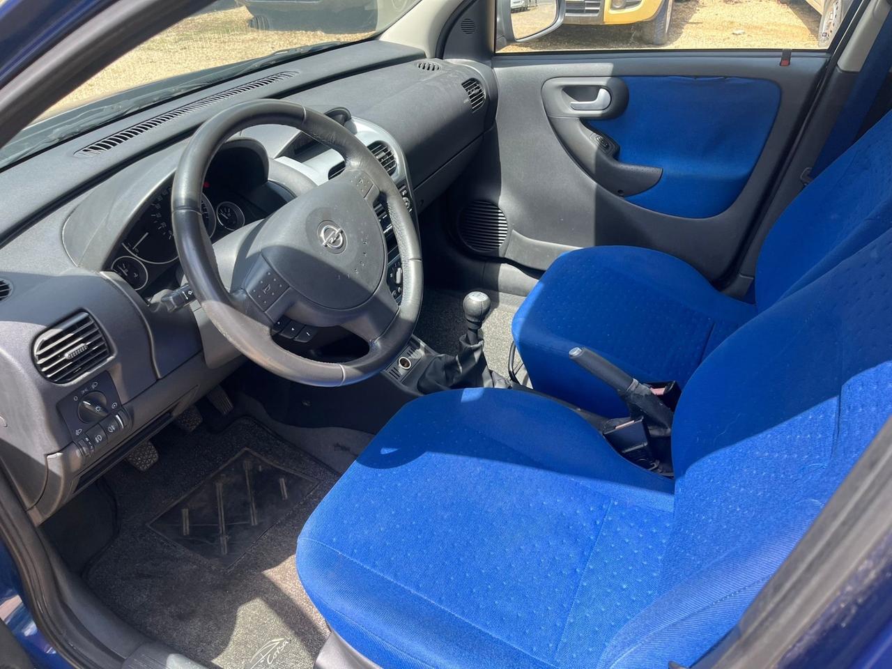 Opel Corsa 1.2i 16V cat 5 porte 'Njoy