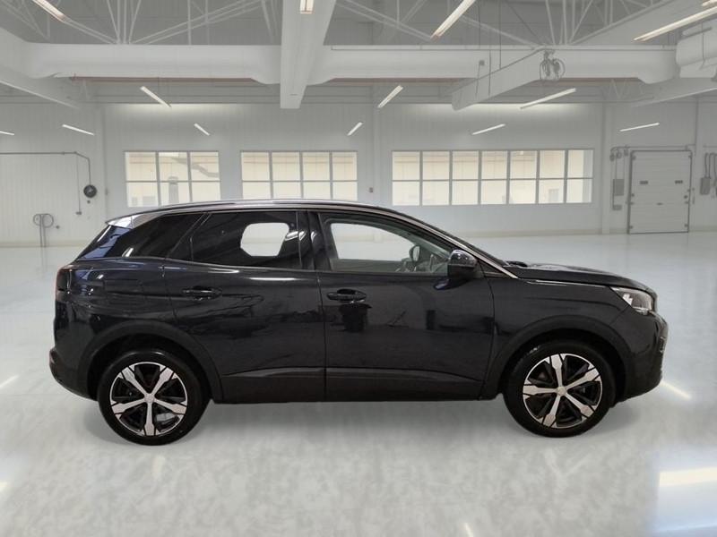 PEUGEOT 3008 BLUEHDI 130 EAT8 SES BUSINESS 5 PORTE SUV