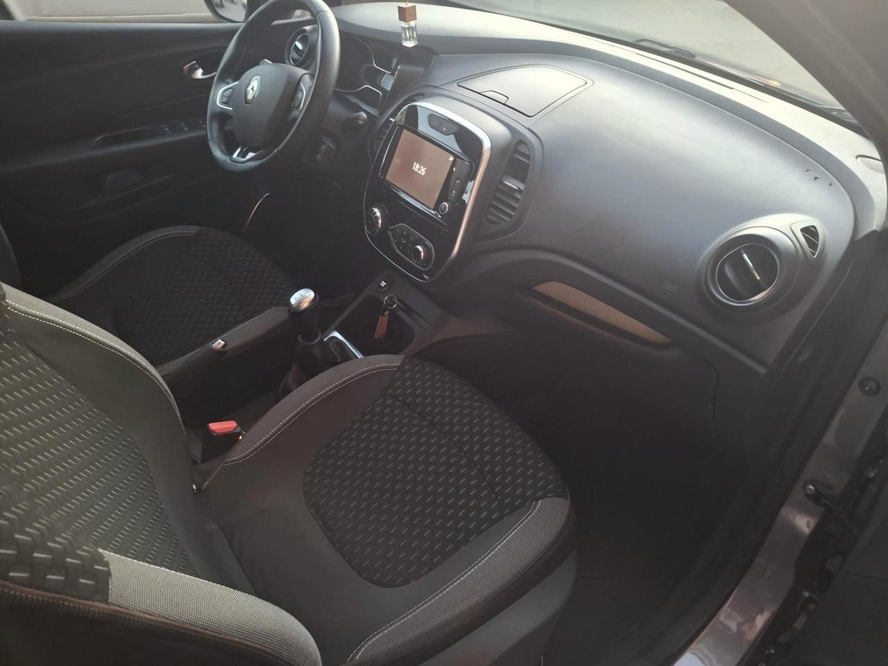 Renault Captur dCi 8V 90 CV Start&Stop Sport Edition2
