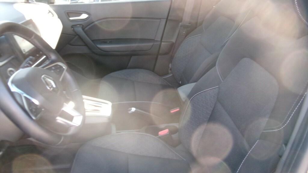 Renault Captur 1.6 Hybrid Equilibre E-Tech Auto