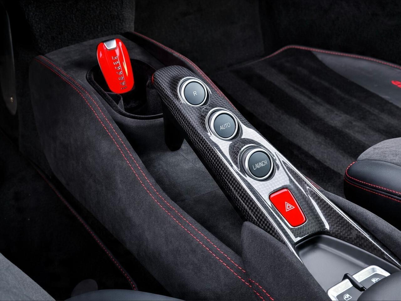 Ferrari F8 Tributo 3.9 V8 720CV LIFT SEDILI RACING CARBONIO