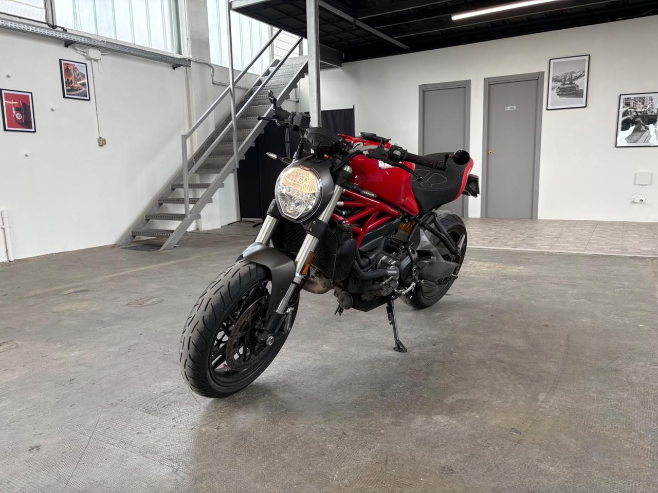 Ducati Monster 821
