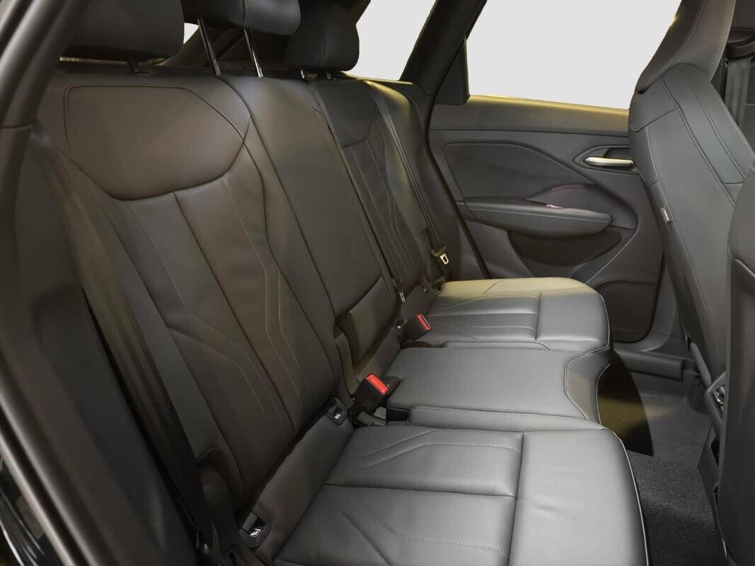 Audi Q3 40 TDI quattro S tronic line edition tetto 2026