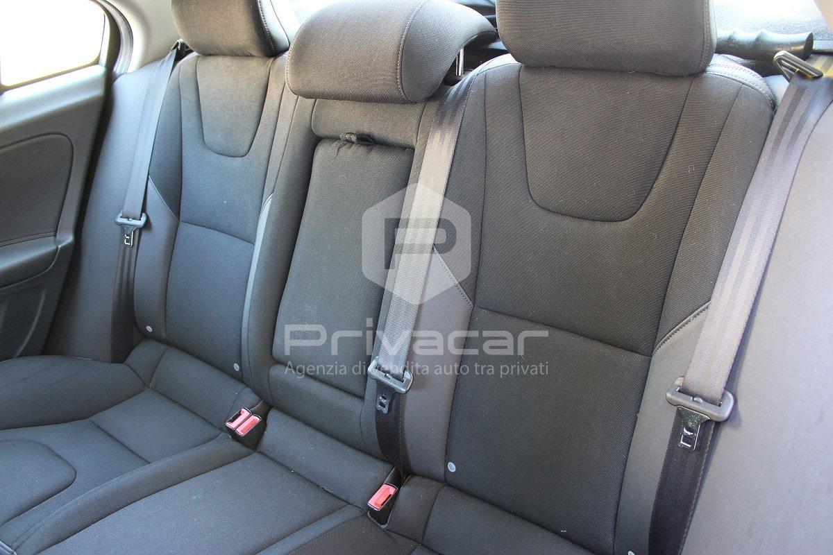 VOLVO S60 D3 Geartronic Momentum