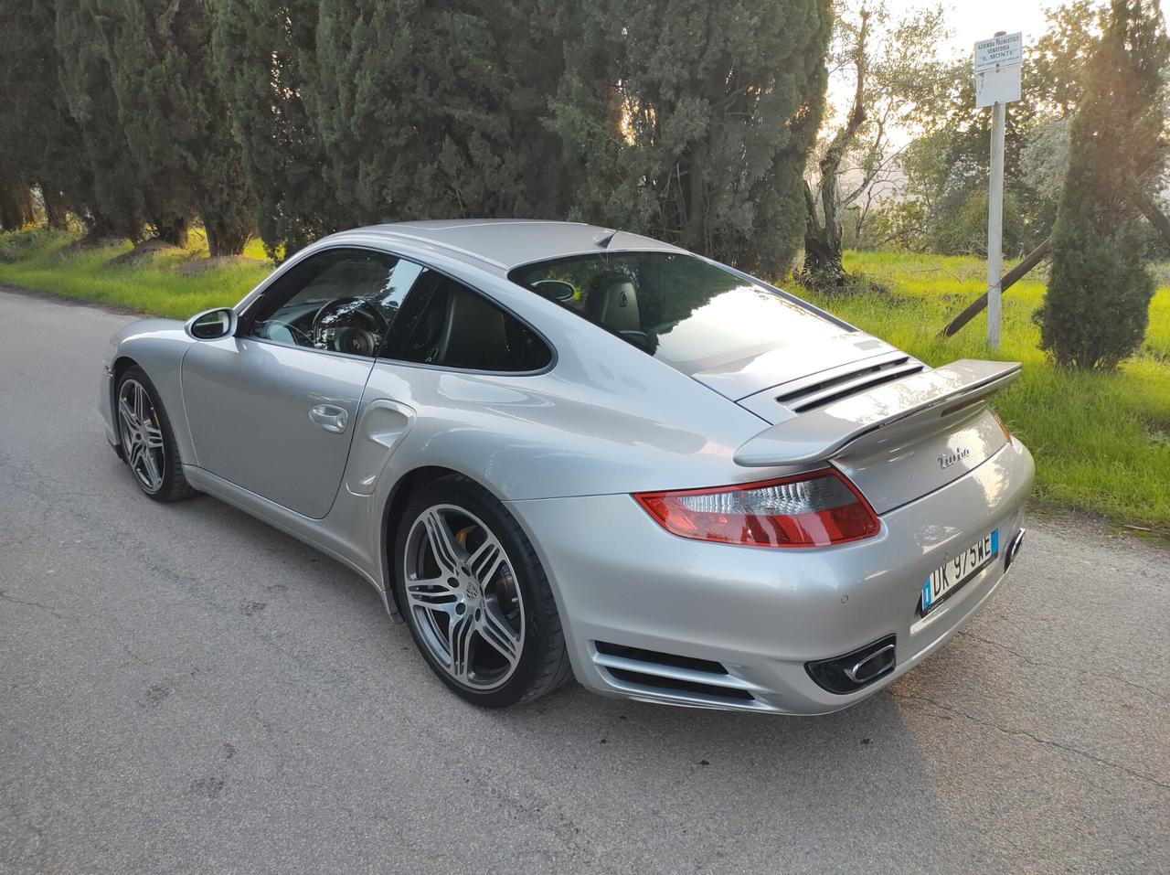 Porsche 911 Turbo Coupé carboceramici