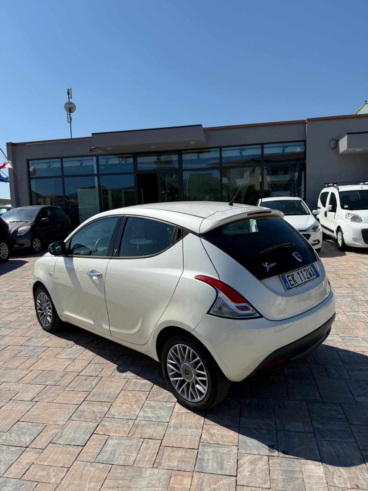Lancia Ypsilon 1.3 MJT
