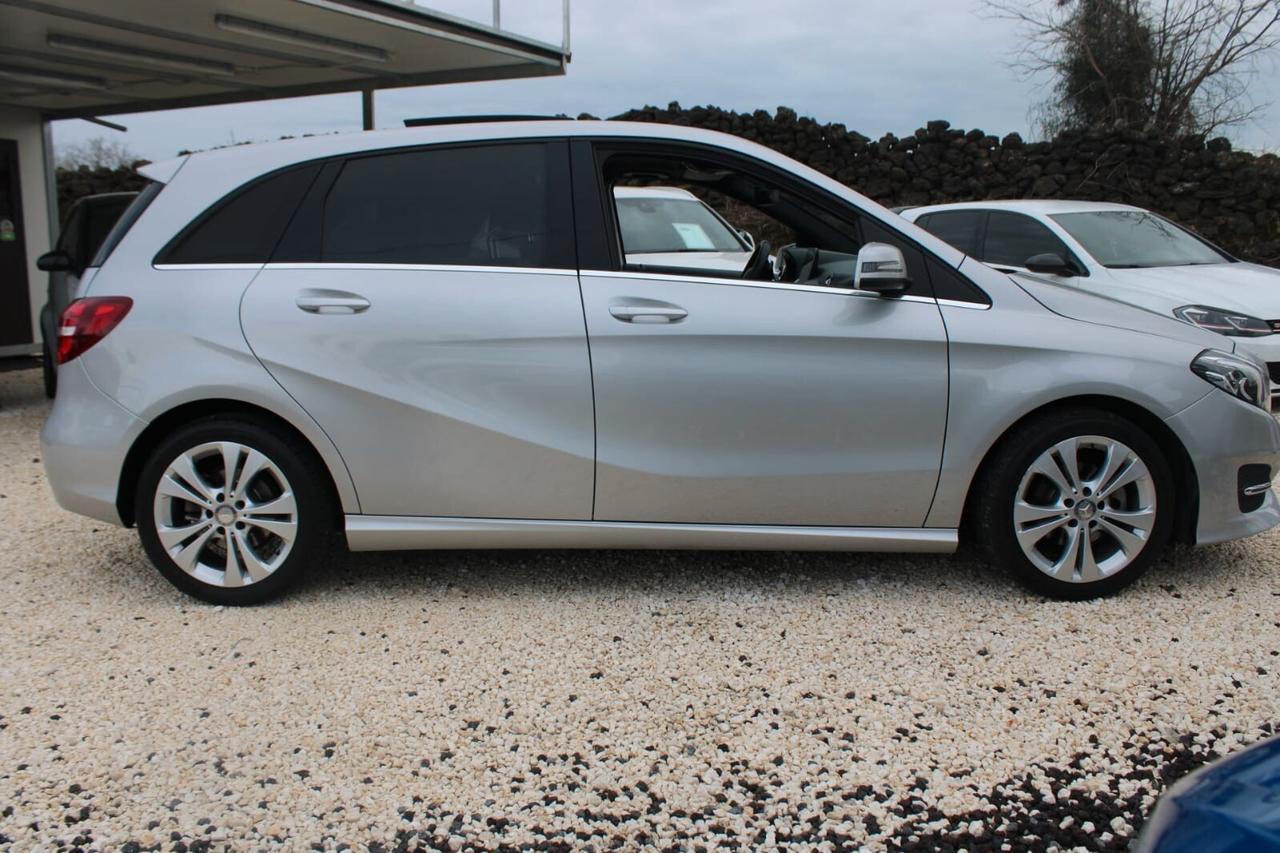 Mercedes-benz B 180 d Automatic Premium