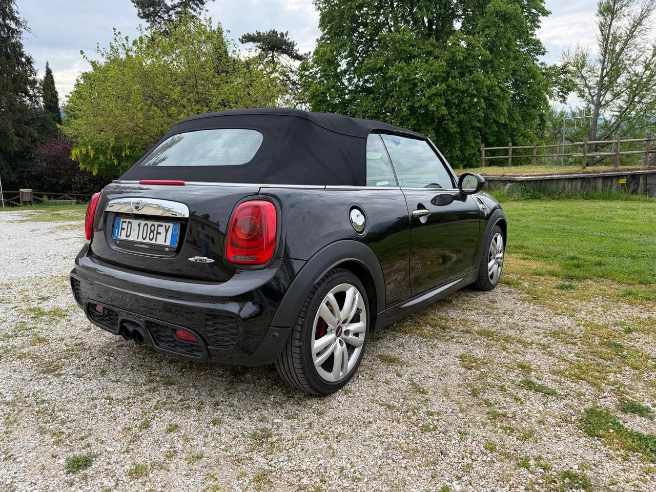 Mini 2.0 John Cooper Works Hype Cabrio