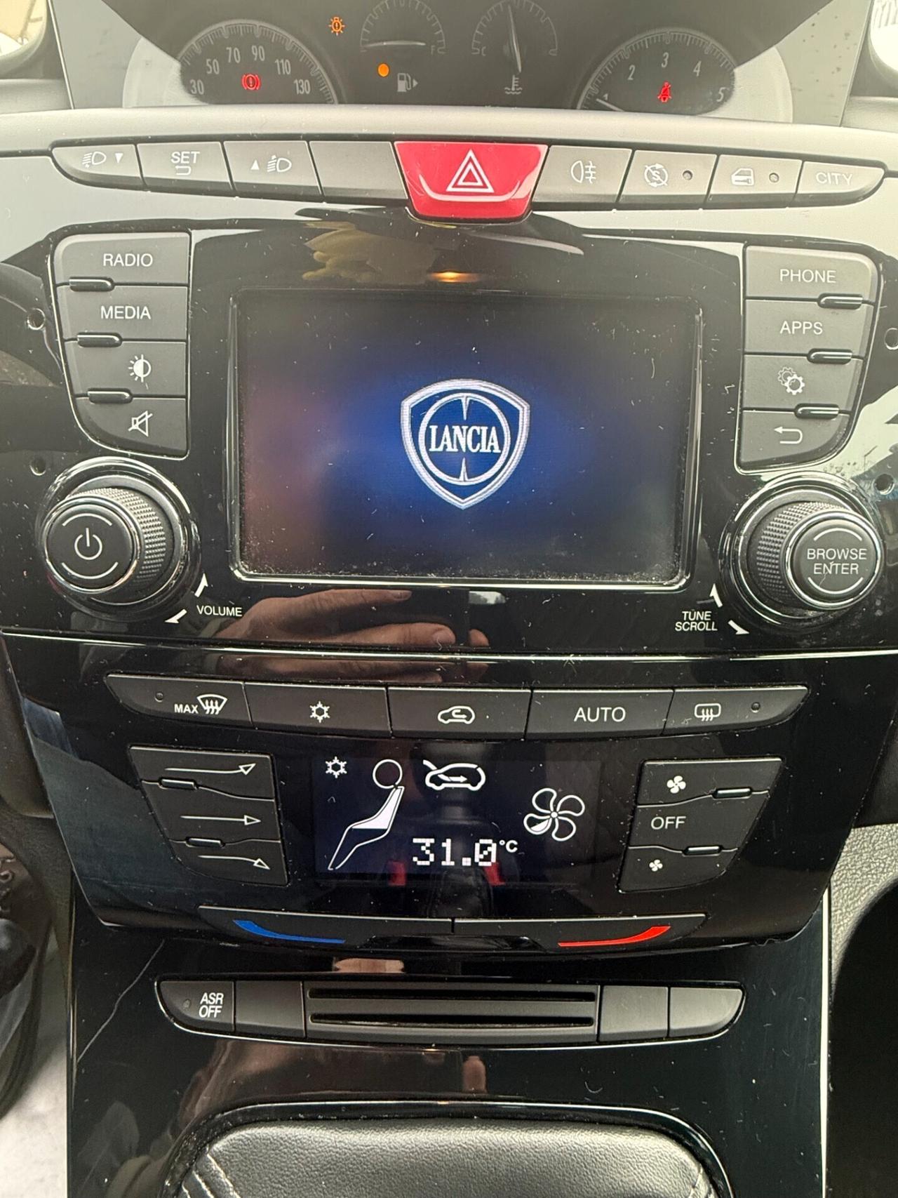 Lancia Ypsilon 1.2 69 CV Platinum 70.000 km