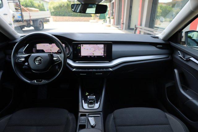 SKODA Octavia 2.0 TDI EVO SCR 150 CV DSG Wagon Executive ACC Led