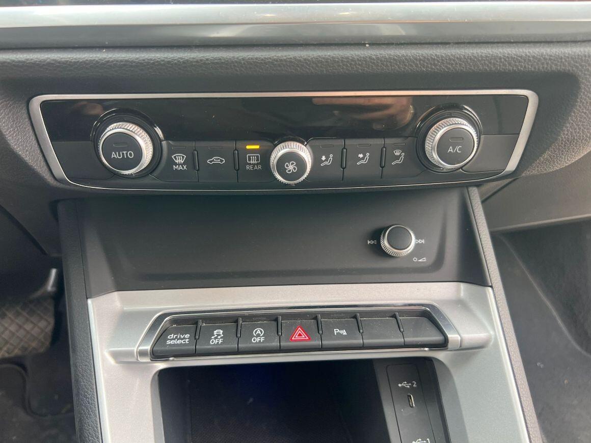 Audi Q3 SPB 35 TFSI S tronic