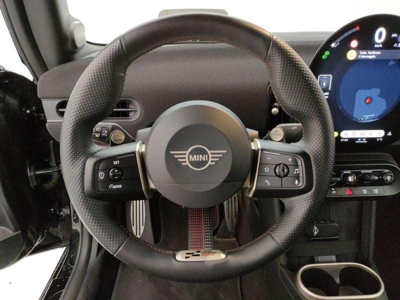 MINI Cooper 2.0 John Cooper Works JCW auto