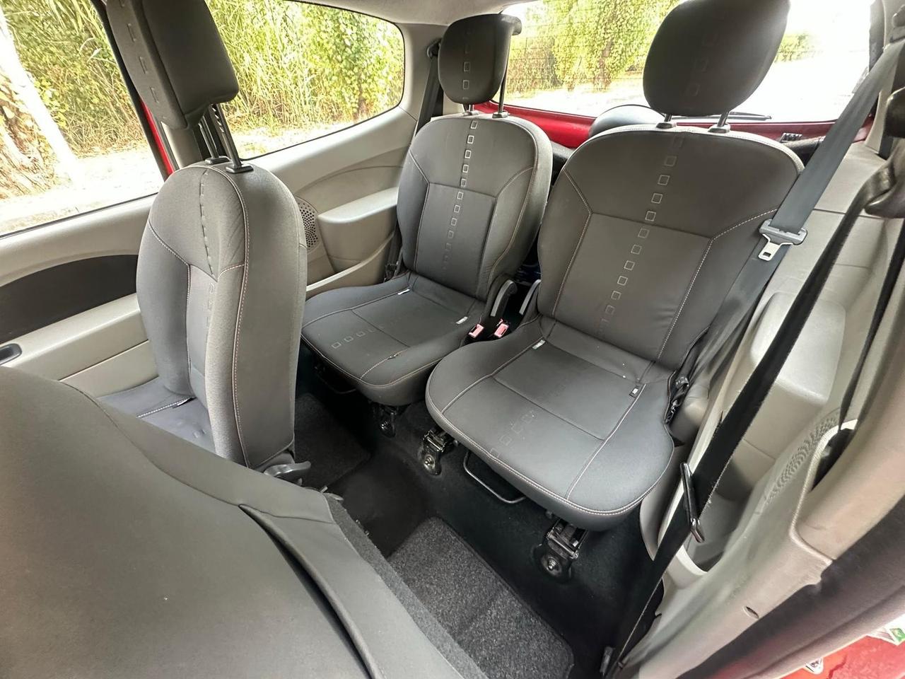 Renault Twingo 1.2 16V Initiale