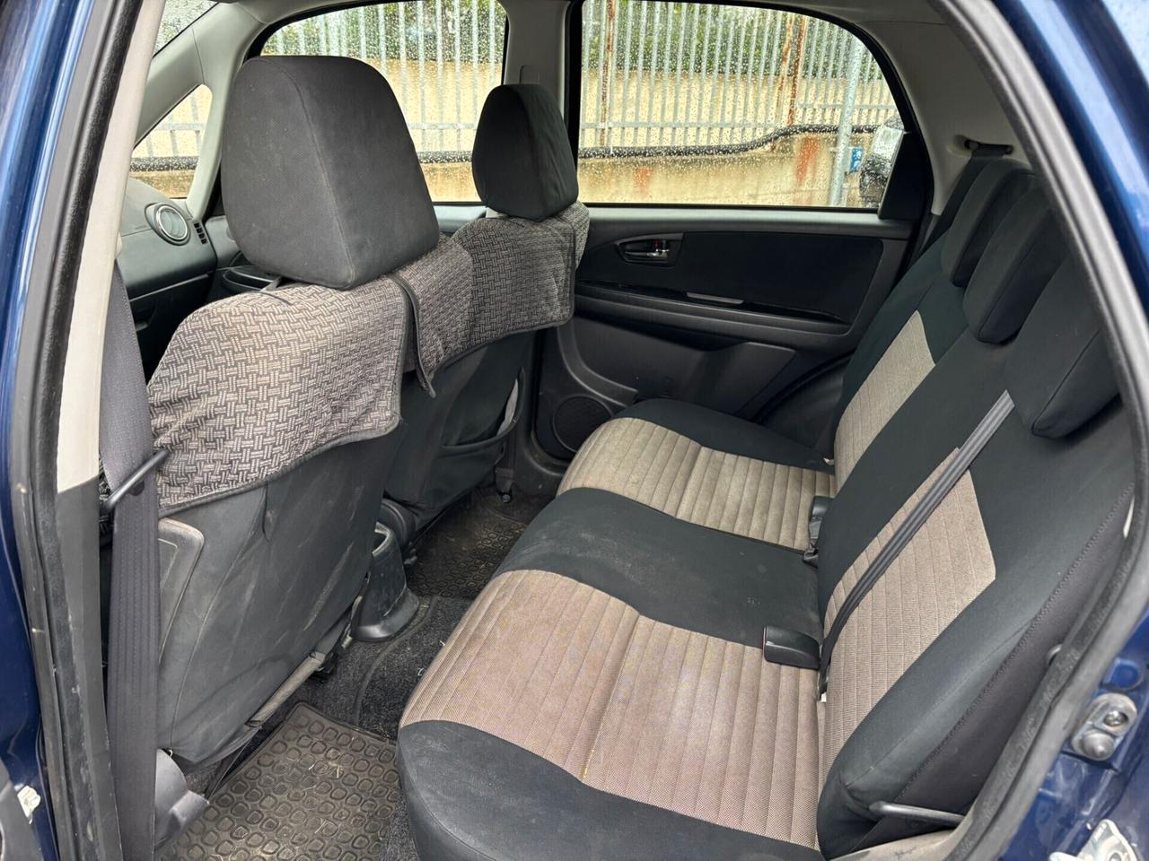 Fiat Sedici 1.9 MJT 4x4 Con Carrello