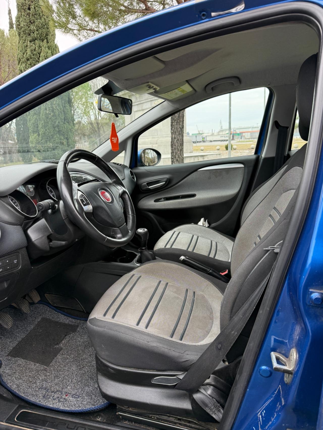 Fiat Punto Evo 1.3 Mjt 75 CV 5 porte Dynamic