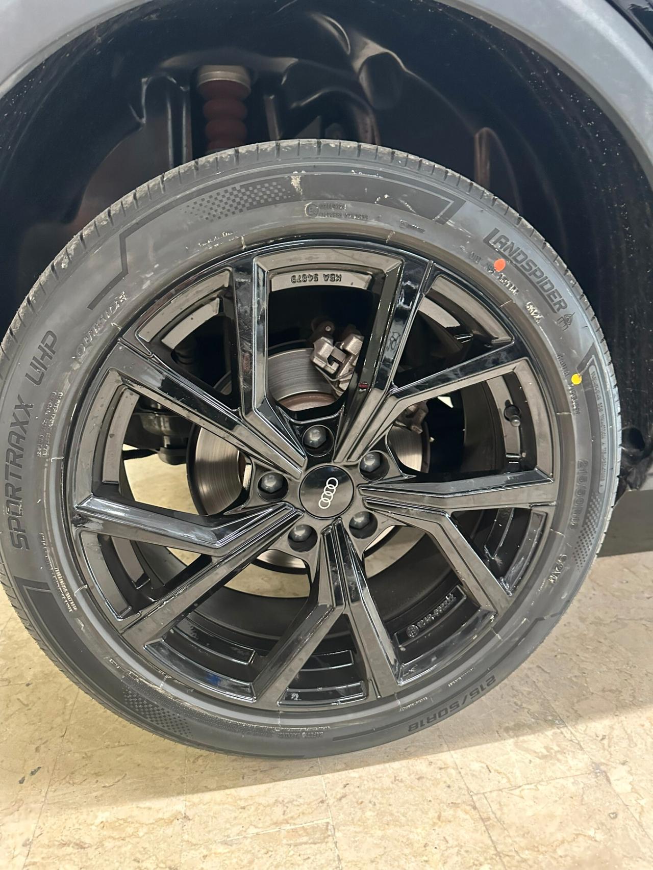 Audi Q2 35 TDI S tronic line Edition