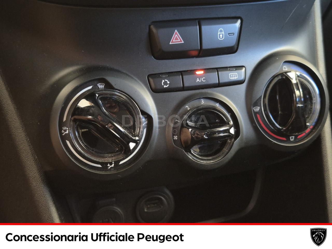 Peugeot 2008 1.2 puretech active s&s 82cv my18