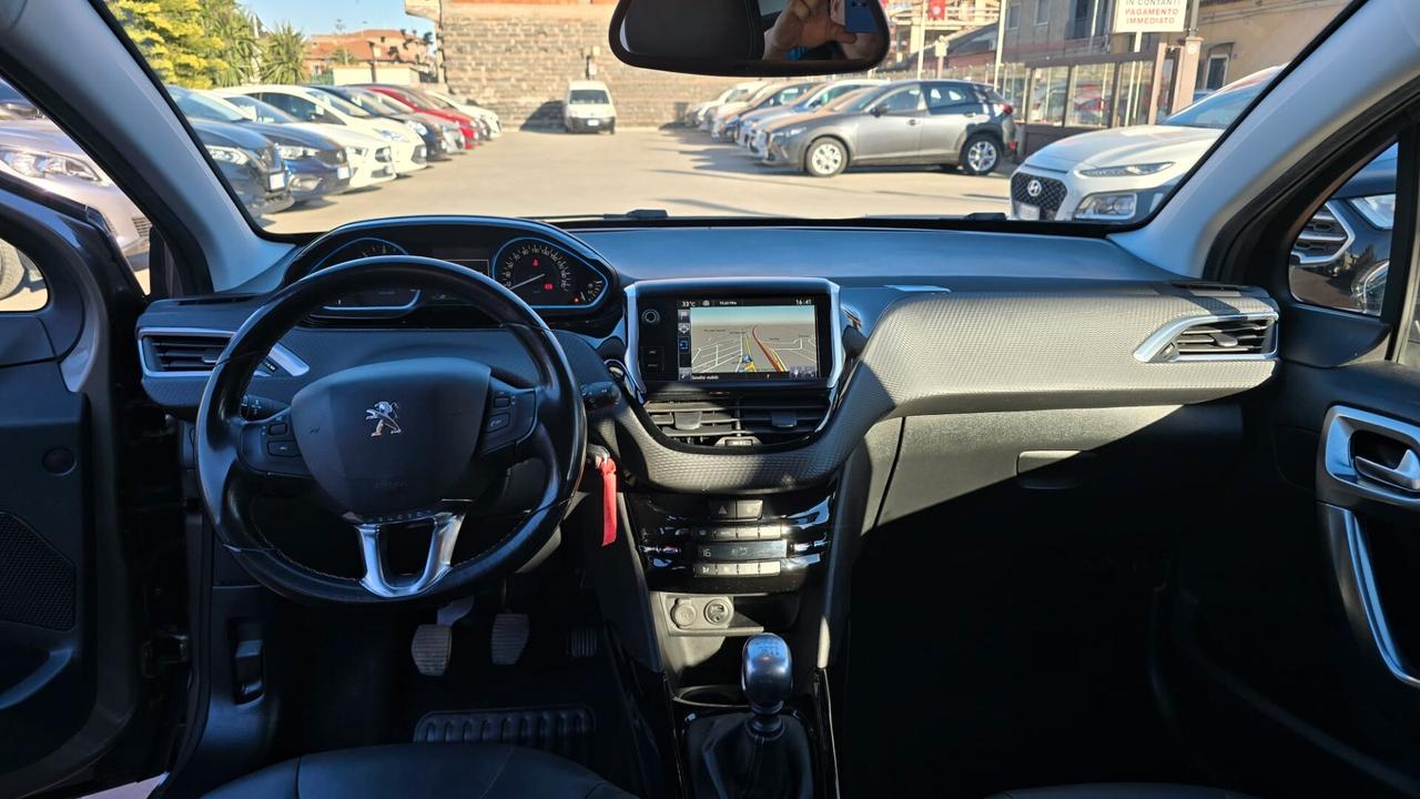 Peugeot 2008 BlueHDi 120 S&S Allure