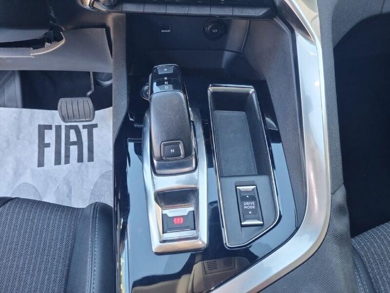 Peugeot 3008 2ª serie BlueHDi 130 S&S EAT8 Allure Pack