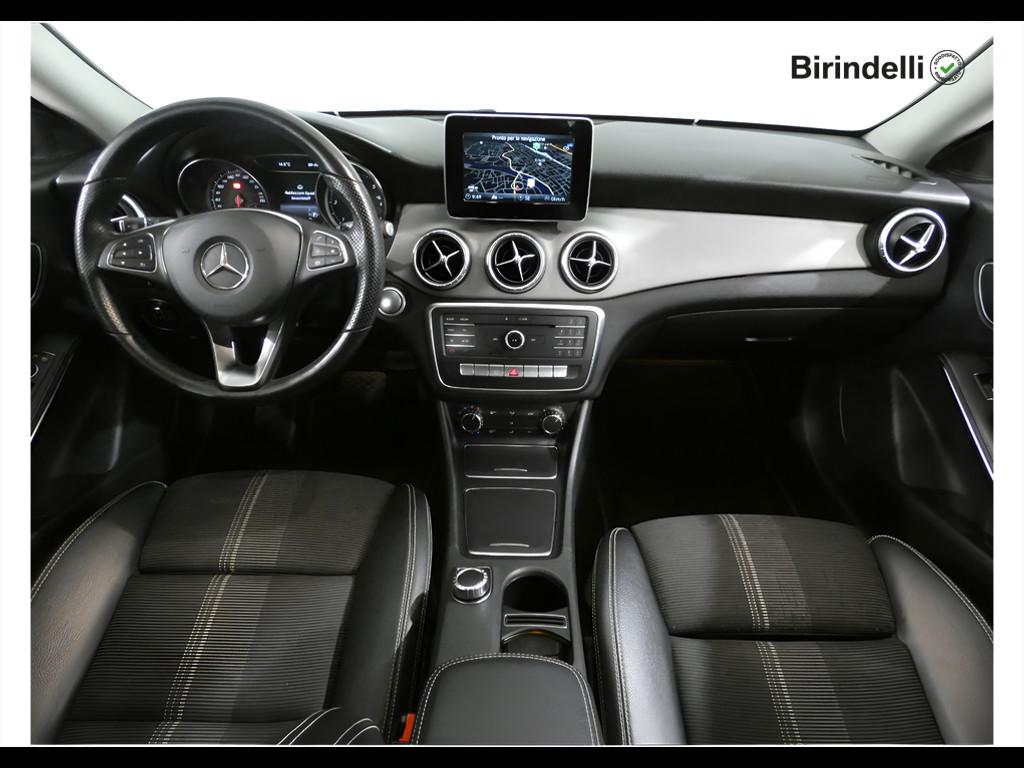 Mercedes-Benz CLA (C/X117) - CLA 200 d S.W. Automatic Sport