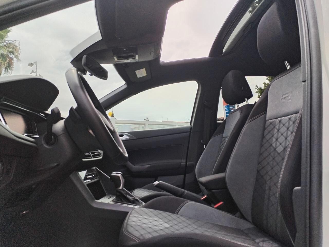 Volkswagen Taigo 1.5 TSI ACT 150 CV DSG R-Line