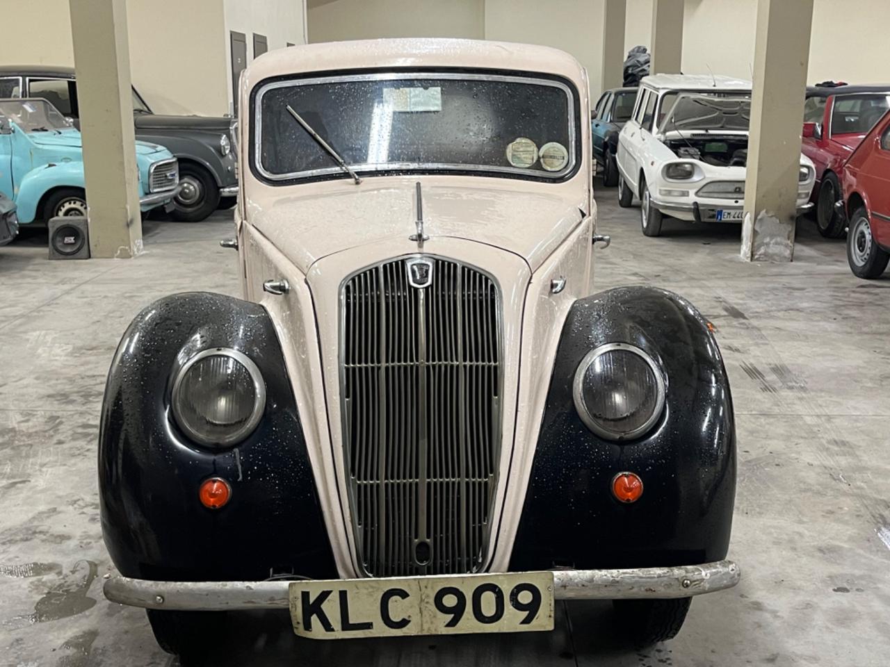 Morris Eight anni 40