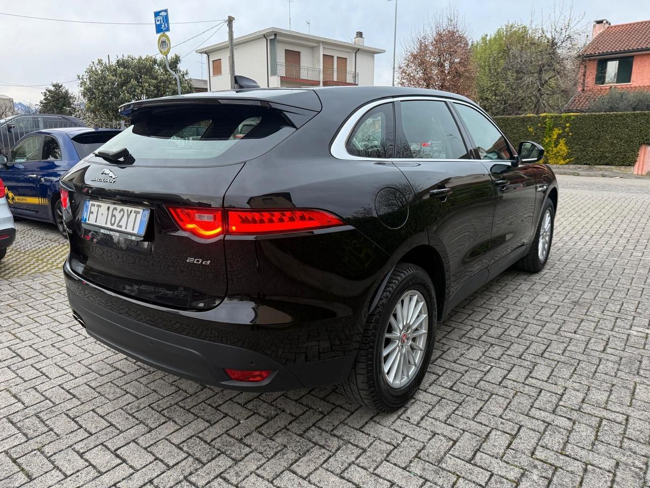 Jaguar F-Pace 2.0 D AWD Prestige
