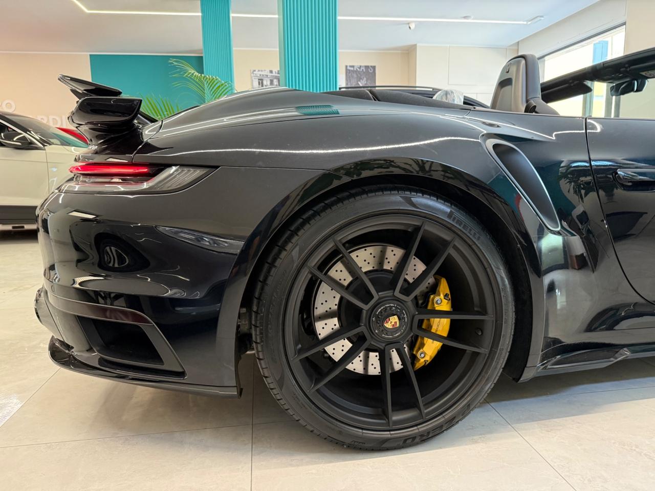 Porsche 911 Turbo Cabrio - AEREO KIT - 2.700 KM