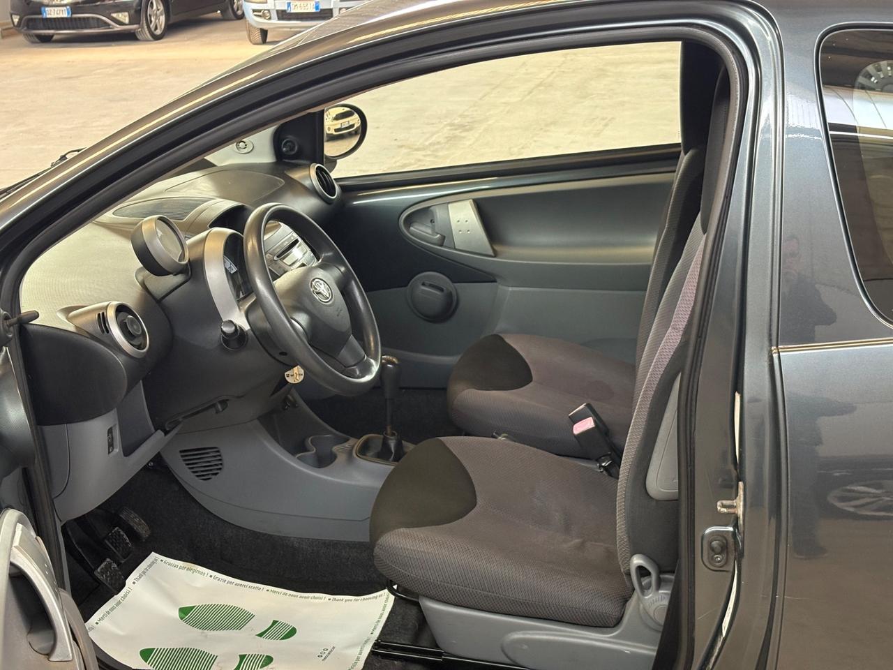 Toyota Aygo 1.0 12V VVT-i 3 porte Sol