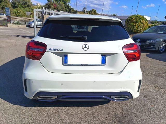 MERCEDES-BENZ A 180 d Automatic Premium