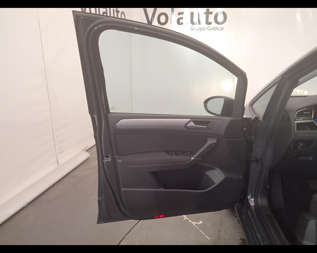 VOLKSWAGEN Touran III 2015 - Touran 1.5 tsi Business 150cv dsg