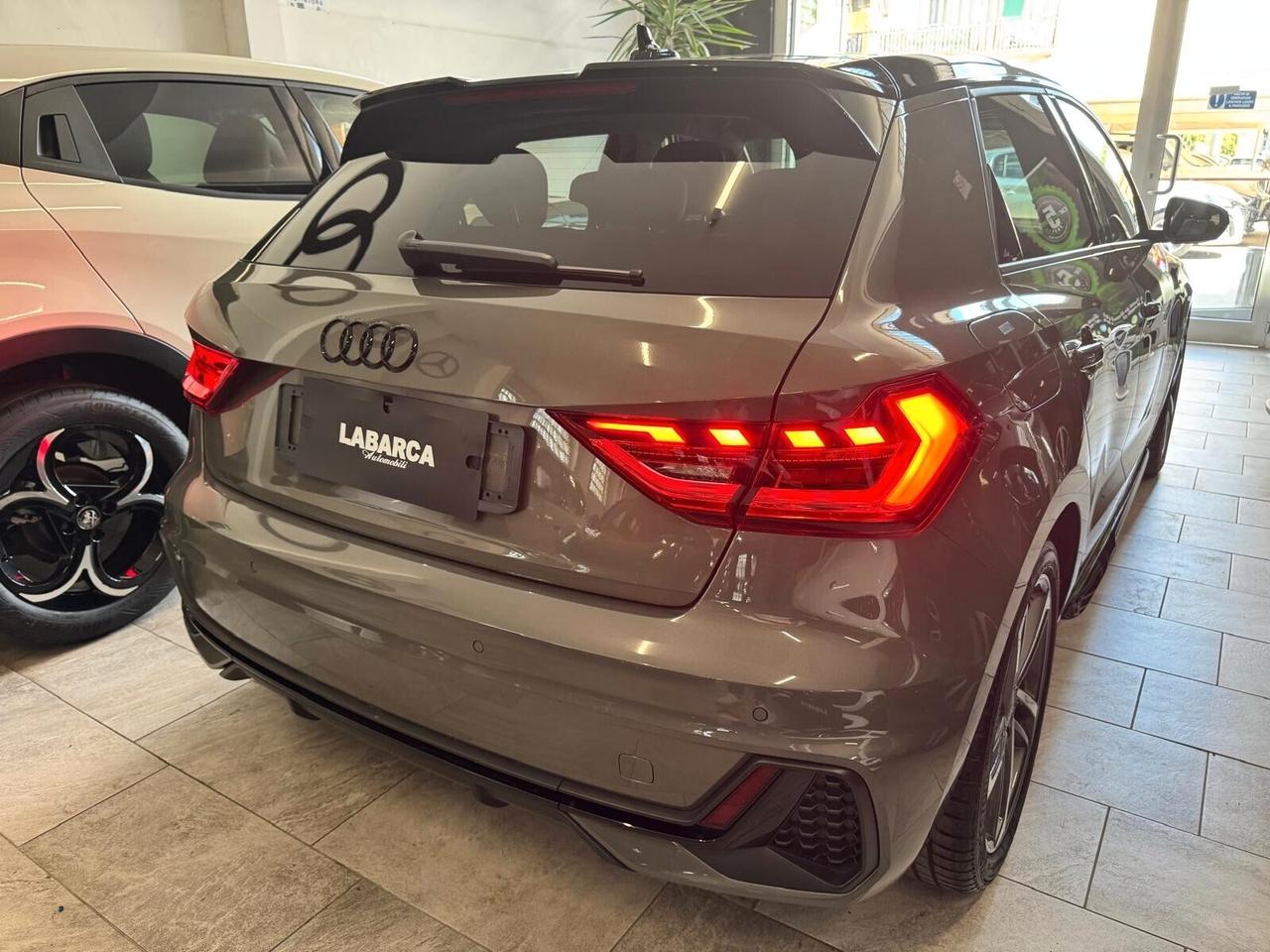 Audi A1 SPB 30 TFSI Identity Black