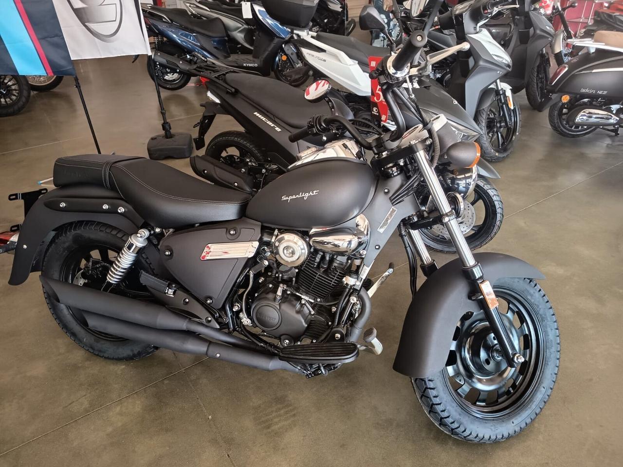 Keeway Super Light 125 SUPERLIGHT